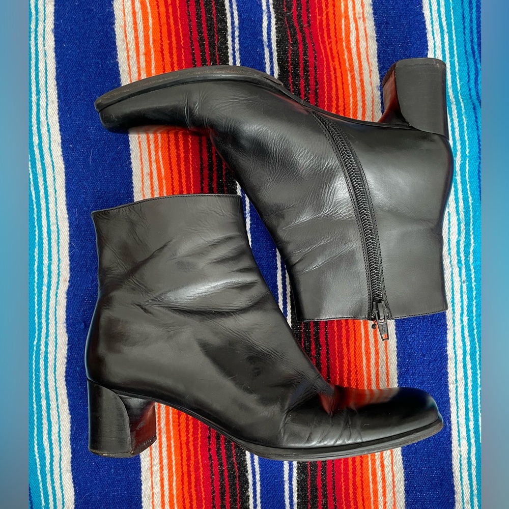 Black Vintage Leather Square Toe Boots